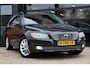 Volvo V70 1.6 T4 Nordic+ | NAP | Cruise | Navi | Climate | Stoelverwarming | Leder |