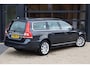 Volvo V70 1.6 T4 Nordic+ | NAP | Cruise | Navi | Climate | Stoelverwarming | Leder |