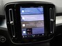 Volvo XC40 2.0 B4 Plus Dark / Trekhaak / Elektrische Stoelen / Harman Kardon / Stoel+Stuurverwarming / Adaptive Cruise / BLIS /