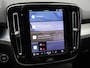 Volvo XC40 2.0 B4 Plus Dark / Trekhaak / Elektrische Stoelen / Harman Kardon / Stoel+Stuurverwarming / Adaptive Cruise / BLIS /