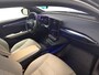 Renault Megane E-Tech comfort range iconic 60 kWh AIRCO APPLE CARPLAY/ANDROID AUTO ELEKTRISCH VERSTELBARE VOORSTOELEN MET GEHEUGEN MASSAGESTOELEN BEIDE VOORSTOELEN STOEL/STUURVERWARMING HARMAN KARDON SFEERVERLICHTING WITTE LEDERE BEKLEDING ADIPATIEVE CRUISE CONTROL 360GRADEN CAMERA LM VELGEN DEALER ONDERHOUDEN HELE DIKKE AUTO