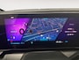 Renault Megane E-Tech comfort range iconic 60 kWh AIRCO APPLE CARPLAY/ANDROID AUTO ELEKTRISCH VERSTELBARE VOORSTOELEN MET GEHEUGEN MASSAGESTOELEN BEIDE VOORSTOELEN STOEL/STUURVERWARMING HARMAN KARDON SFEERVERLICHTING WITTE LEDERE BEKLEDING ADIPATIEVE CRUISE CONTROL 360GRADEN CAMERA LM VELGEN DEALER ONDERHOUDEN HELE DIKKE AUTO