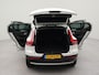 Volvo XC40 1.5 T3 Momentum Pro Automaat | Apple Carplay & Android Auto | Bluetooth | Cruise Control | Navigatie | Lane Assist | Parkeersensoren Achter | Keyless Start |