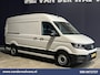 Volkswagen Crafter 2.0 TDI 140pk L3H3 L2H2 Euro6 Airco | 3000kg Trekhaak | Navigatie | Apple Carplay Android Auto, Cruisecontrol, Parkeersensoren, Bijrijdersbank