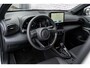 Toyota Yaris Cross 1.5 Hybrid 115 Dynamic | Adaptieve Cruise Control | Navigatie |Stoelverwarming | LED Koplampen | 17 Inch Lichtmetalen Velgen |