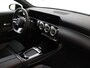 Mercedes-Benz A-klasse 180 AMG Line / Stoelverwarming / Achteruitrijcamera / Panorama-schuifdak / Night-Pakket /