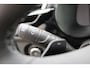 Opel Corsa 1.2 Turbo Hybrid Yes / Navigatie via Carplay / Parkeersensoren / Stuur -en stoelverwarmd / LED / 17'' LMV /