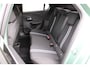 Opel Corsa 1.2 Turbo Hybrid Yes / Navigatie via Carplay / Parkeersensoren / Stuur -en stoelverwarmd / LED / 17'' LMV /