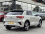 Volkswagen T-Roc 1.5 TSI R-Line AUTOMAAT | Camera | Stoelverw. | El.klep | Blindspot