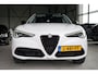 Alfa Romeo Stelvio 2.0 T AWD 280 PK | PANO | TREKHAAK | 20''