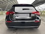 Mercedes-Benz A-klasse 180 Star Edition Luxury Line | Night | Distronic | Dodehoek assistent | Apple Carplay | Sfeerverlichting |