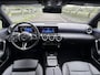 Mercedes-Benz A-klasse 180 Star Edition Luxury Line | Night | Distronic | Dodehoek assistent | Apple Carplay | Sfeerverlichting |