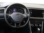 Volkswagen T-Roc 1.5 TSI Style | CarPlay | Airco | Parkeersensoren | Adaptieve cruise control | Lane- en frontassist | Bluetooth |