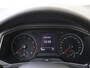 Volkswagen T-Roc 1.5 TSI Style | CarPlay | Airco | Parkeersensoren | Adaptieve cruise control | Lane- en frontassist | Bluetooth |