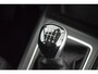 Volkswagen Golf 1.0 TSI 110pk Life Navigatie Cruise Control Parkeersensoren
