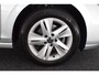 Volkswagen Golf 1.0 TSI 110pk Life Navigatie Cruise Control Parkeersensoren