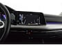 Volkswagen Golf 1.0 TSI 110pk Life Navigatie Cruise Control Parkeersensoren