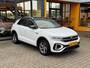 Volkswagen T-Roc 1.5 TSI 150 pk DSG  R Line - Navi - camera - stoelverw - trekhaak