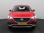 MG ZS MG EV Luxury 45 kWh | Apple Carplay / Android Auto | Camera | Stoelverwarming | Schuif/Kanteldak | Lichtmetalen Velgen | Dodehoekdetectie |