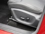 MG ZS MG EV Luxury 45 kWh | Apple Carplay / Android Auto | Camera | Stoelverwarming | Schuif/Kanteldak | Lichtmetalen Velgen | Dodehoekdetectie |