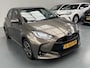 Toyota Yaris 1.5 Hybrid Dynamic NL auto, slechts 34000km, all season banden