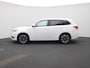Mitsubishi Outlander 2.0 PHEV instyle | Climate Control | Achteruitrijcamera | Lederen Bekleding | Stoelverwarming | Lichtmetalen Velgen |