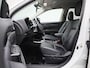 Mitsubishi Outlander 2.0 PHEV instyle | Climate Control | Achteruitrijcamera | Lederen Bekleding | Stoelverwarming | Lichtmetalen Velgen |