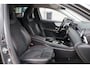 Mercedes-Benz A-klasse 250 Premium Plus 2e Eigenaar | Dealer Onderh | AMG/Night | Widescreen | Stoelverwarming | Sfeer | Af Trekhaak | Camera | Multibeam Led | Keyless | PDC |