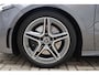 Mercedes-Benz A-klasse 250 Premium Plus 2e Eigenaar | Dealer Onderh | AMG/Night | Widescreen | Stoelverwarming | Sfeer | Af Trekhaak | Camera | Multibeam Led | Keyless | PDC |