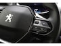 Peugeot 208 1.2 PureTech Allure 100pk | 17 inch LM velgen | Apple carplay/android auto |