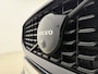 Volvo V60 B3 177pk Plus Dark / Panoramadak / 360 Camera / Black Pack / Keyless / Harman&Kardon Audio / Elektr. Stoelen / Mistlmapen / Elektr. Trekhaak / ACC / BLIS /