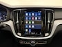 Volvo V60 B3 177pk Plus Dark / Panoramadak / 360 Camera / Black Pack / Keyless / Harman&Kardon Audio / Elektr. Stoelen / Mistlmapen / Elektr. Trekhaak / ACC / BLIS /