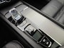 Volvo V60 B3 177pk Plus Dark / Panoramadak / 360 Camera / Black Pack / Keyless / Harman&Kardon Audio / Elektr. Stoelen / Mistlmapen / Elektr. Trekhaak / ACC / BLIS /
