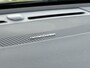 Volvo XC40 1.5 T4 Plug-in hybrid Plus Dark | Facelift | BLIS | Adaptieve Cruise controle | 360º Camera | Microtech bekleding | LED | Stoel + Stuur verwarming | elektrisch bedienbare voor stoelen |