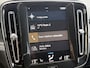 Volvo XC40 1.5 T4 Plug-in hybrid Plus Dark | Facelift | BLIS | Adaptieve Cruise controle | 360º Camera | Microtech bekleding | LED | Stoel + Stuur verwarming | elektrisch bedienbare voor stoelen |