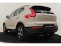 Volvo XC40 B4 (M-HYBRID) PLUS DARK -CAMERA|ADAP.CRUISE|VERW.VOORRUIT|TREKHAAK|HARMAN/KARDON