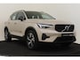 Volvo XC40 B4 (M-HYBRID) PLUS DARK -CAMERA|ADAP.CRUISE|VERW.VOORRUIT|TREKHAAK|HARMAN/KARDON