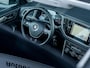 Volkswagen T-Roc 1.5 TSI Style | Trekhaak | Origineel NL | Eerste Eigenaar | Schuif/ Kantel Panorama Dak | Elektrische Kofferklep | Adaptieve Cruise Control | Bi-Tone | Climate Control | NAP | Apple Carplay | Android Auto | DAB+ |