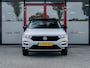 Volkswagen T-Roc 1.5 TSI Style | Trekhaak | Origineel NL | Eerste Eigenaar | Schuif/ Kantel Panorama Dak | Elektrische Kofferklep | Adaptieve Cruise Control | Bi-Tone | Climate Control | NAP | Apple Carplay | Android Auto | DAB+ |