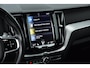 Volvo XC60 2.0 T8 Twin Engine AWD R-Design | Pano-dak | Trekhaak |
