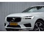 Volvo XC60 2.0 T8 Twin Engine AWD R-Design | Pano-dak | Trekhaak |