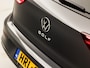 Volkswagen Golf 1.5 eTSI Sport 150Pk Automaat (SCHUIFDAK, APPLE CARPLAY, HEAD-UP DISPLAY, MEMORY SEATS, IQ LIGHT, ALCANTARA, SFEERVERLICHTING, STOELVERWARMING, CAMERA, GETINT GLAS, NIEUWSTAAT)