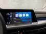 Volkswagen Golf 1.5 eTSI Sport 150Pk Automaat (SCHUIFDAK, APPLE CARPLAY, HEAD-UP DISPLAY, MEMORY SEATS, IQ LIGHT, ALCANTARA, SFEERVERLICHTING, STOELVERWARMING, CAMERA, GETINT GLAS, NIEUWSTAAT)