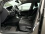Volkswagen Golf 1.0 TSI Business Edition Connected 116 PK | Inclusief 1 jaar garantie | Origineel NL | NAP | Navigatie | Cruise control | Climate control | Camera | Parkeersensoren | Lichtmetalen velgen | Sportstoelen | Metallic lak | DAB | All season banden | Spiegelpakket |