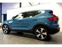 Volvo XC40 1.5 T5 Plug-in Hybrid 193kW/262pk DCT7 Ultimate Bright FACELIFT! PANORAMADAK + HARMAN/KARDON + ADAPT.CRUISE + PILOT ASSIST + NAVI SENSUS + BLIS + LANE ASSIST + EL.STOELEN + STOEL-&STUURVERWARMING + CAMERA + KEYLESS + PARKSENSOREN V&A + 19” LM-VELGEN!!