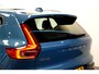 Volvo XC40 1.5 T5 Plug-in Hybrid 193kW/262pk DCT7 Ultimate Bright FACELIFT! PANORAMADAK + HARMAN/KARDON + ADAPT.CRUISE + PILOT ASSIST + NAVI SENSUS + BLIS + LANE ASSIST + EL.STOELEN + STOEL-&STUURVERWARMING + CAMERA + KEYLESS + PARKSENSOREN V&A + 19” LM-VELGEN!!