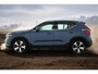 Volvo XC40 1.5 T5 Plug-in Hybrid 193kW/262pk DCT7 Ultimate Bright FACELIFT! PANORAMADAK + HARMAN/KARDON + ADAPT.CRUISE + PILOT ASSIST + NAVI SENSUS + BLIS + LANE ASSIST + EL.STOELEN + STOEL-&STUURVERWARMING + CAMERA + KEYLESS + PARKSENSOREN V&A + 19” LM-VELGEN!!