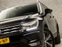 Volkswagen Tiguan Allspace 1.4 TSI Highline Sport 7 Persoons 150Pk Automaat (PANORAMADAK, VIRTUAL COCKPIT, APPLE CARPLAY, 360 CAMERA, MEMORY SEATS, LEDER, STOELVERWARMING, ADAPTIVE CRUISE, GETINT GLAS, NIEUWSTAAT)