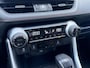 Toyota RAV4 - Suzuki Across 2.5 Plug-in Hybrid Style **TREKHAAK / STOELVERWARMING VOOR EN ACHTER/ DODEHOEK DETECTIE/ PARKEERSENSZOREN VOOR EN ACHTER/ 36 MAANDEN GARANTIE**