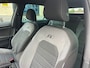 Volkswagen Golf 1.5 TSI Highline- R- line- Carplay-PDC